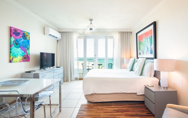 Condado Lagoon Villas 1