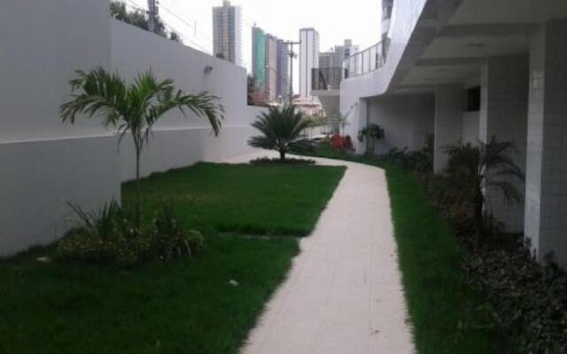 Apê no Maurício de Nassau - Ed Portoville, 1402