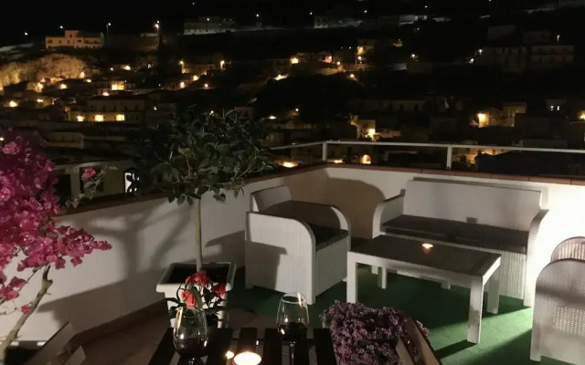 Casa Albergo Portale Pirrera