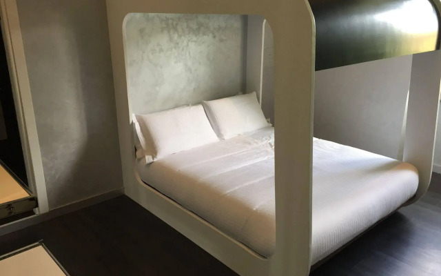 iRooms Central Station