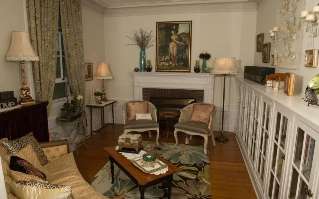Montrose Inn