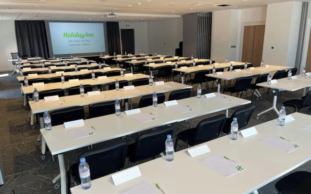 Holiday Inn Dijon Sud Longvic by IHG