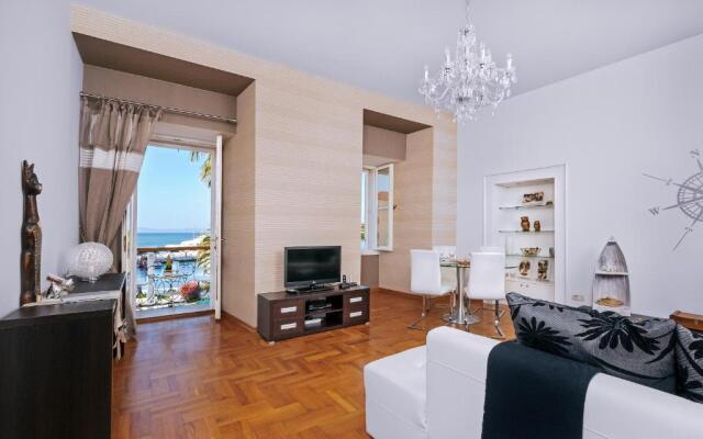 Riva Apartment