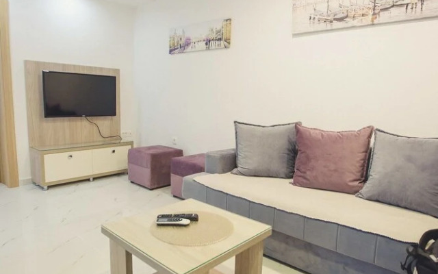 Nino Superior, One Bedroom Apartment No.1