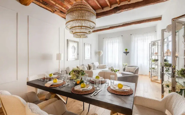 Casa Meg in Lucca With 3 Bedrooms and 2 Bathrooms