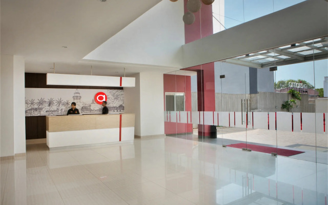 LYNN Hotel Serang