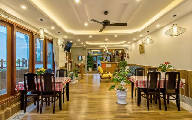 White House Villa Hoi An