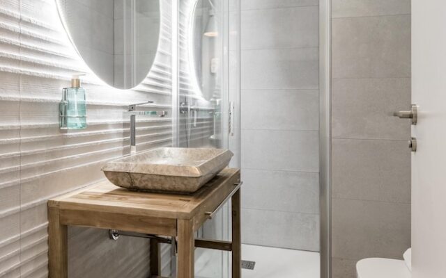 Dobo | Marco Polo Residence