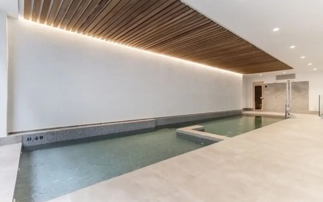 Lusciano - 2 Bedrooms Pool and gym in Almagro