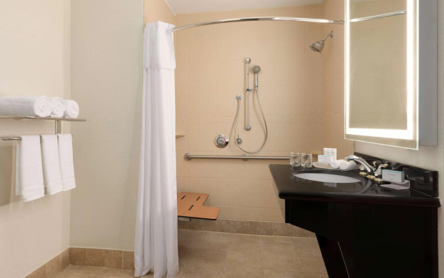 Homewood Suites by Hilton Jacksonville Deerwood Park