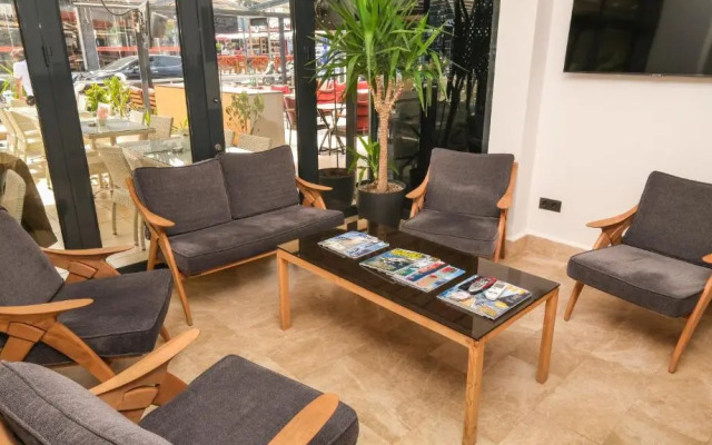 Alesta Seaside Residence