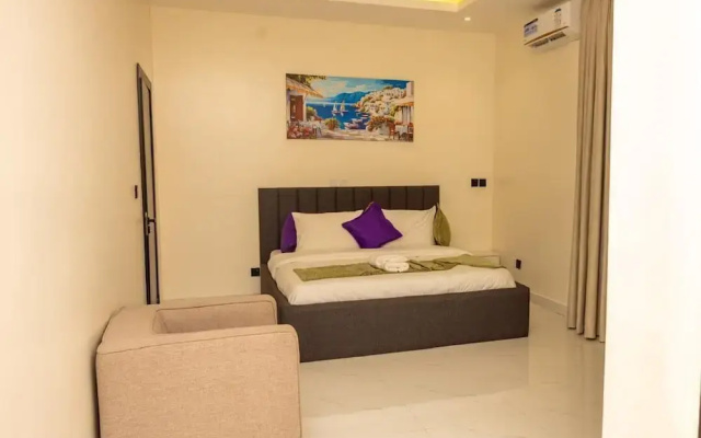 Luxury Apartments & Homes
