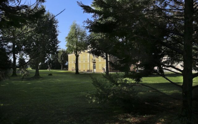 Villa Meli Lupi - Residenze Temporanee