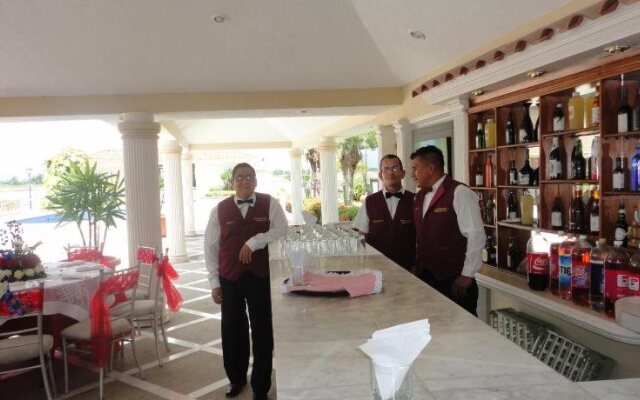 Oro Hotel