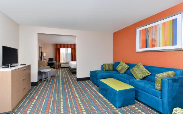 Holiday Inn Express Bernalillo, an IHG Hotel