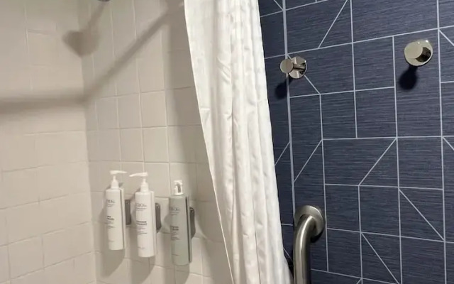 Spark by Hilton Lockport