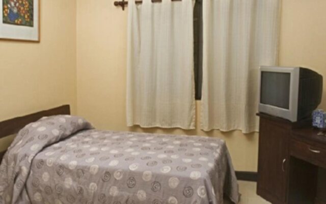 Kenny Hotel