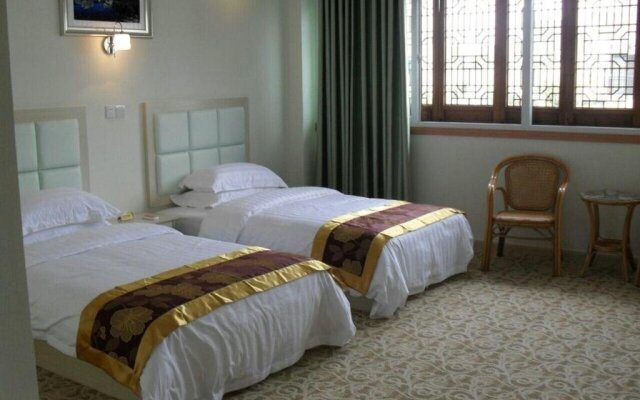 Chizhou Xiaocunzhilian Business Hotel