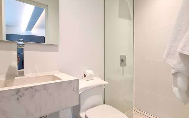 w Charming 2BR With Rooftop Pool Casco Antiguo