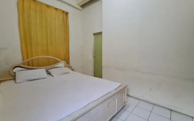 OYO 91200 Wisma Gio Amanda