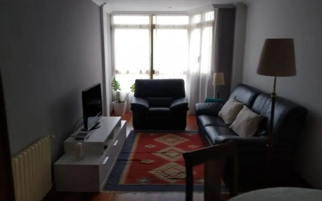Apartamento Luminoso con Buena Ubicación