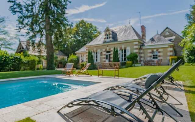 Pavillon De Subleine