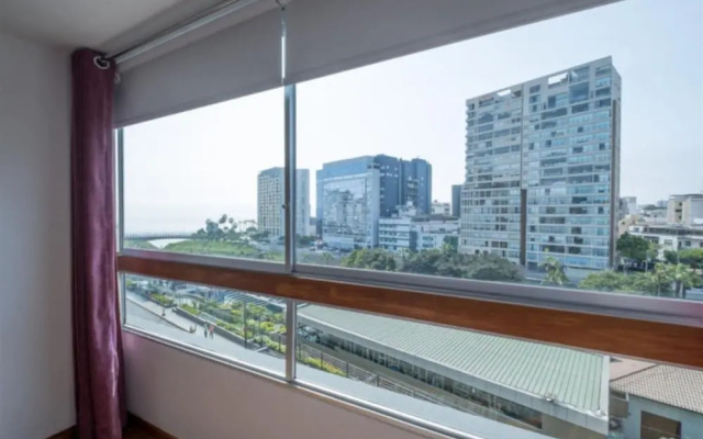 Charming Spacious Apt w City Ocean Views