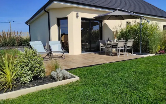 New House, Between sea and Countryside, Etretat