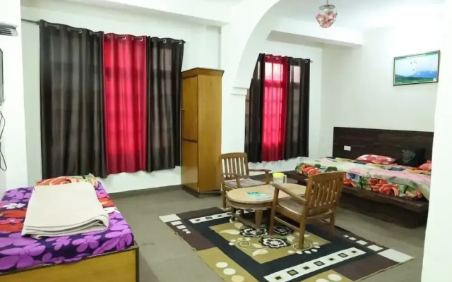 Hotel paradise hills