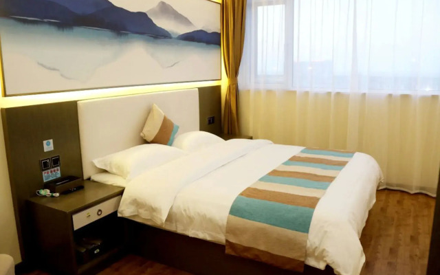 VX Hotel Lianyun Gang Guanyun Baichen Plaza