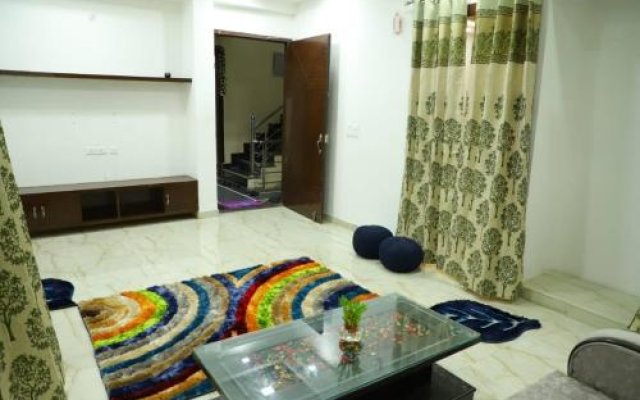 Excellent Property With Exellent Amenities You Would Love To Live In