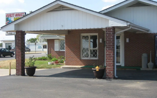 Guest House Motel