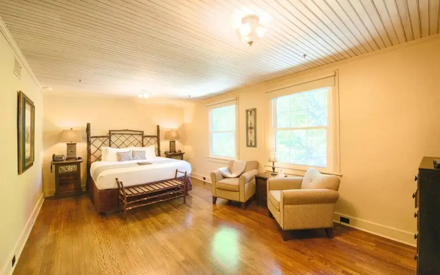 Historic Tapoco Lodge Resort