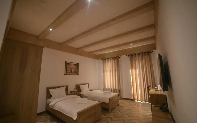 Pana Hotel (Пана)