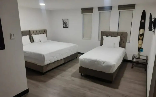 Urban Gallery Hotel