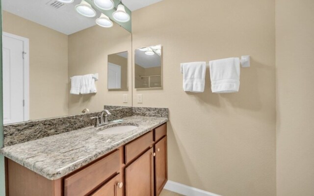 1471rolling 6 Bedroom Villa