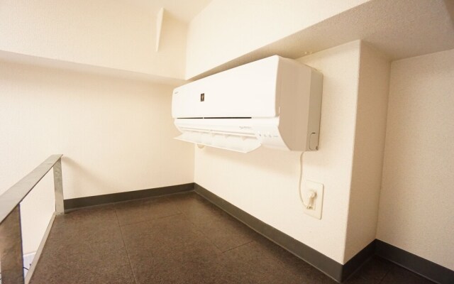 Terry's Apartment Namba South I