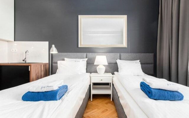 Smolna Apartments by Your Freedom