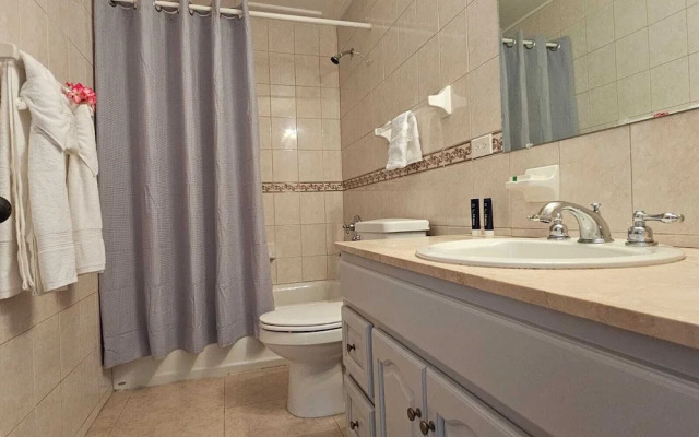 Aurela Residences