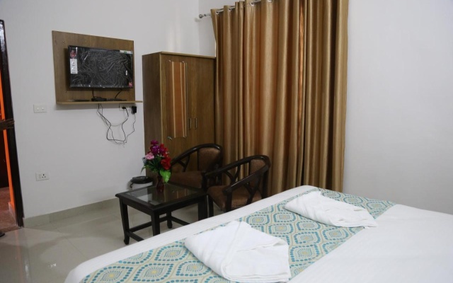 Hotel Yog Tapovan