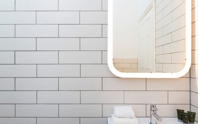 Luxury Studio Apartment in Kensington