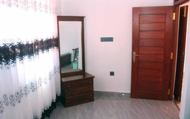 Sandaru Holiday Inn