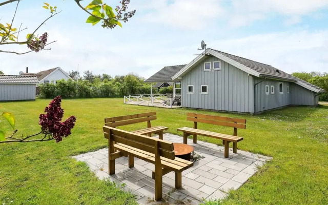 8 Person Holiday Home in Lemvig-by Traum