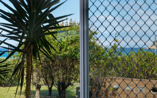 Retreat Beside The Beach - Unit One