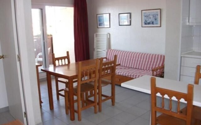 Apartamento 2059 - Rocmar 7 4-C