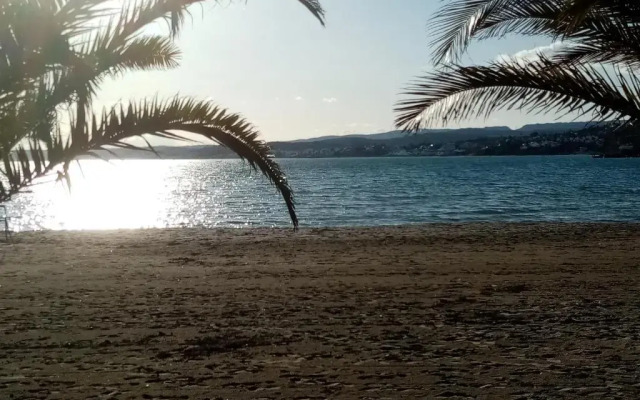 Beach Bungalow Port,free parking