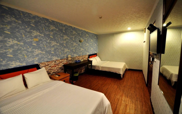 Xiaojenshan Inn