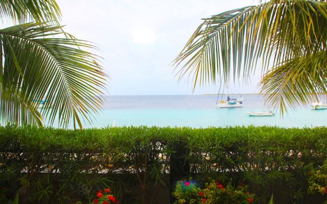 Bonaire Seaside Apartments