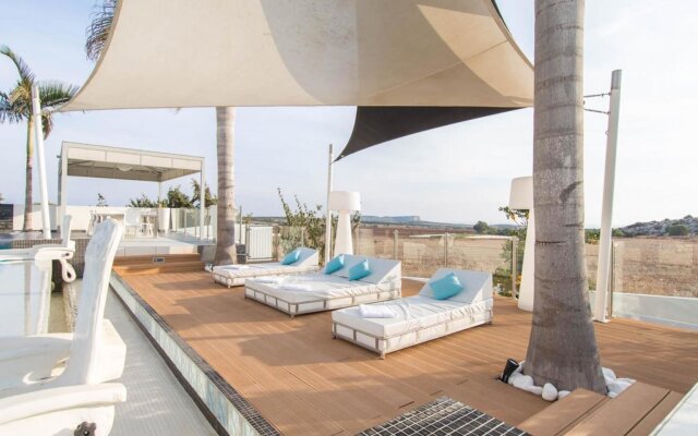 Oceanview Luxury Villa 011