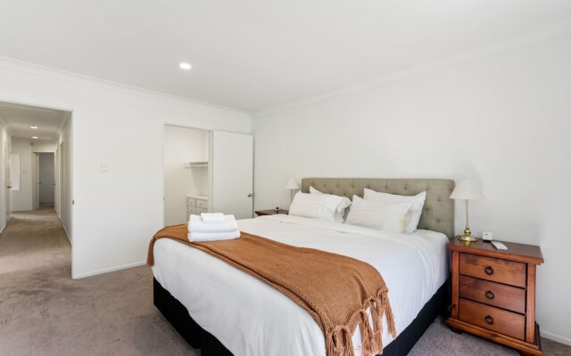 Central City 3BR Paradise- Sky- Netflix